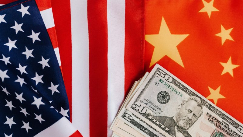 China K visa launches Oct 1, 2025, offering flexible STEM opportunities as USCIS H-1B fees surge to $100K.