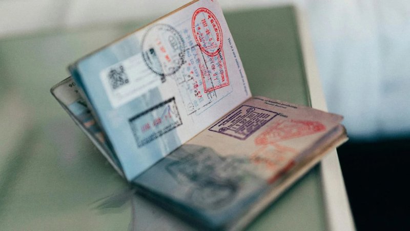 Europe EES digitizes EU border control for non-EU travelers. Learn how EES works, who it applies to, and what to expect.