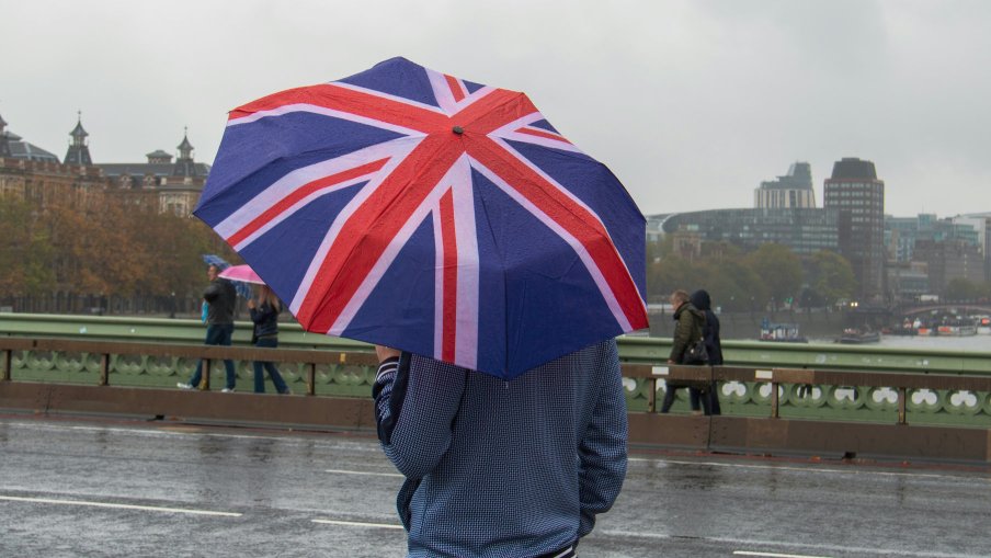 UK ILR debate: Govt may extend ILR to 10 years and add a points-based route. Latest UK ILR news & migrant concerns.