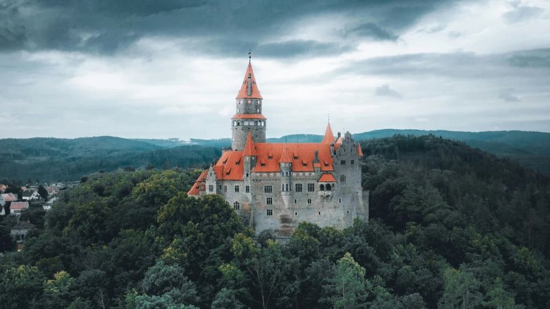 Need a Schengen Czech Republic visa? Get a Schengen visa to visit Czechia and other EU countries. Learn how to apply, requirements & tips.