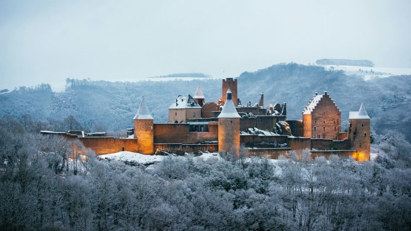 Schengen Luxembourg visa 2025 guide: who needs it, how to apply, required documents & tips to avoid rejection.