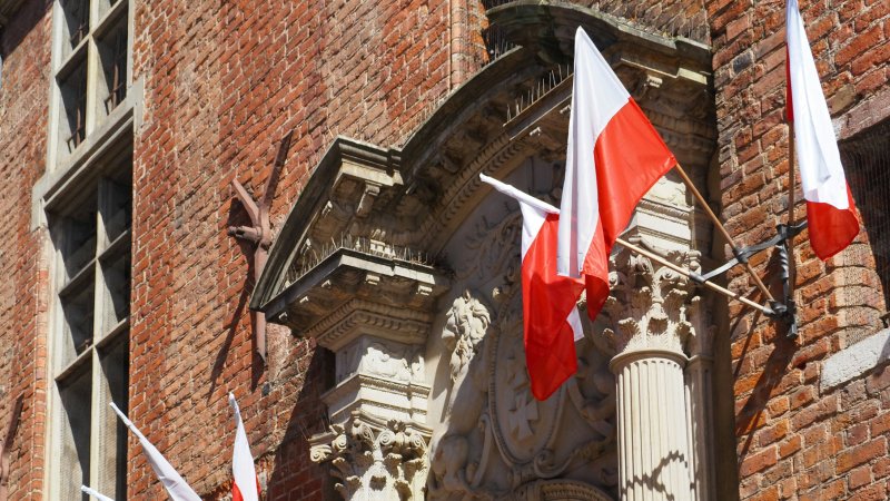 Poland Schengen visa 2025 guide: requirements, documents, application steps & tips to secure your visa for travel, business, or study.