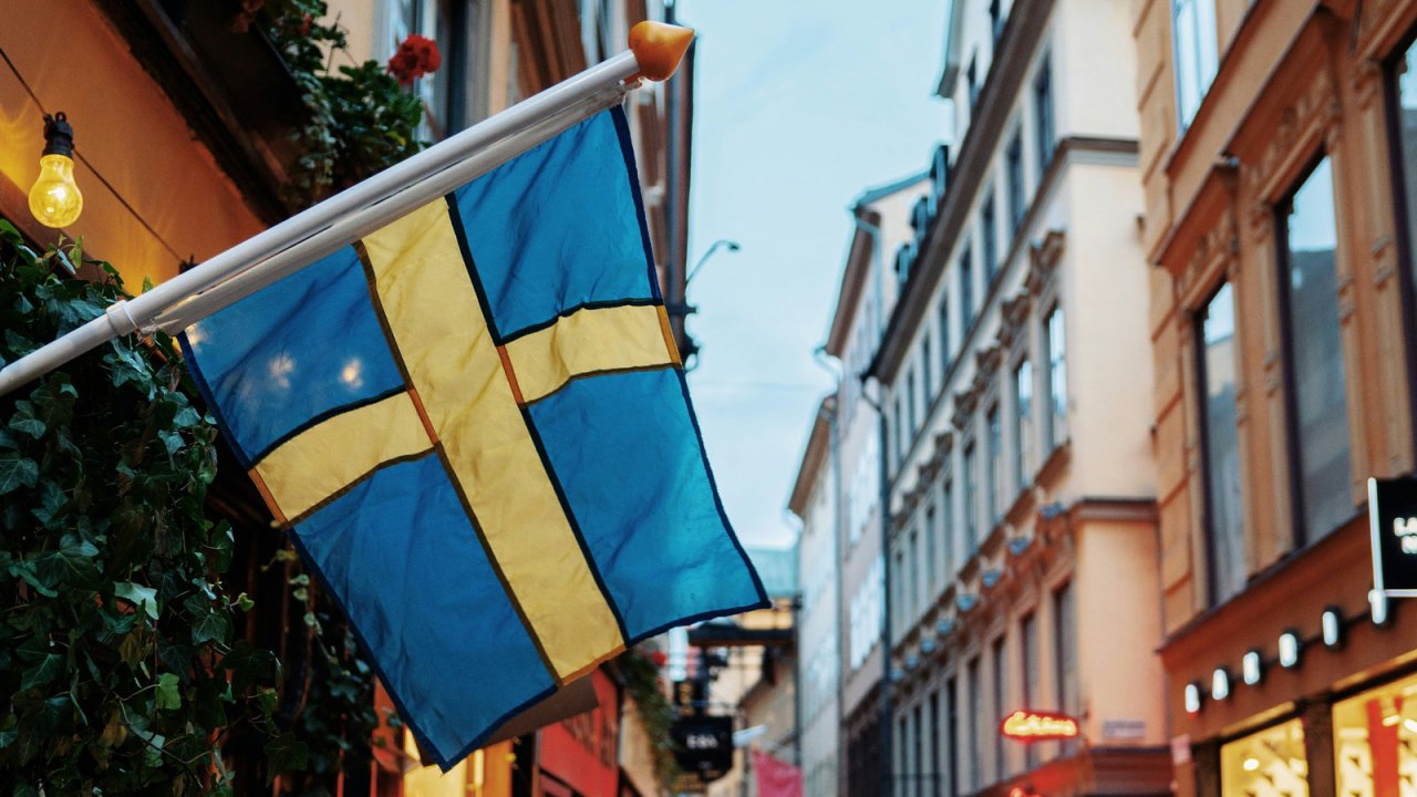 This 2025 Schengen Sweden visa guide makes applying easy, with step-by-step help and expert tips.