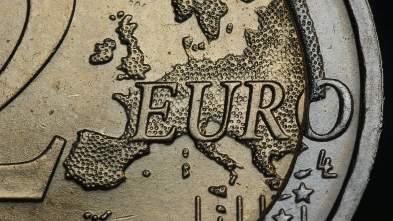 Discover the latest Schengen visa fees, discounts, and extra costs for your Europe trip.