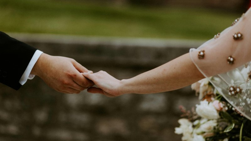 Learn how to apply for the UK Fiance Visa. Step-by-step guide covering eligibility, income, English test, documents, and application process.