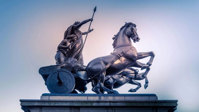 UK visa financial requirements 2025: Key changes, maintenance funds, evidence tips & updated income thresholds for all major visa types.