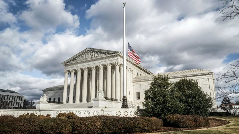 USA birthright citizenship under threat: Trump’s 2025 order sparks legal battles and global comparisons. Learn the latest updates here.
